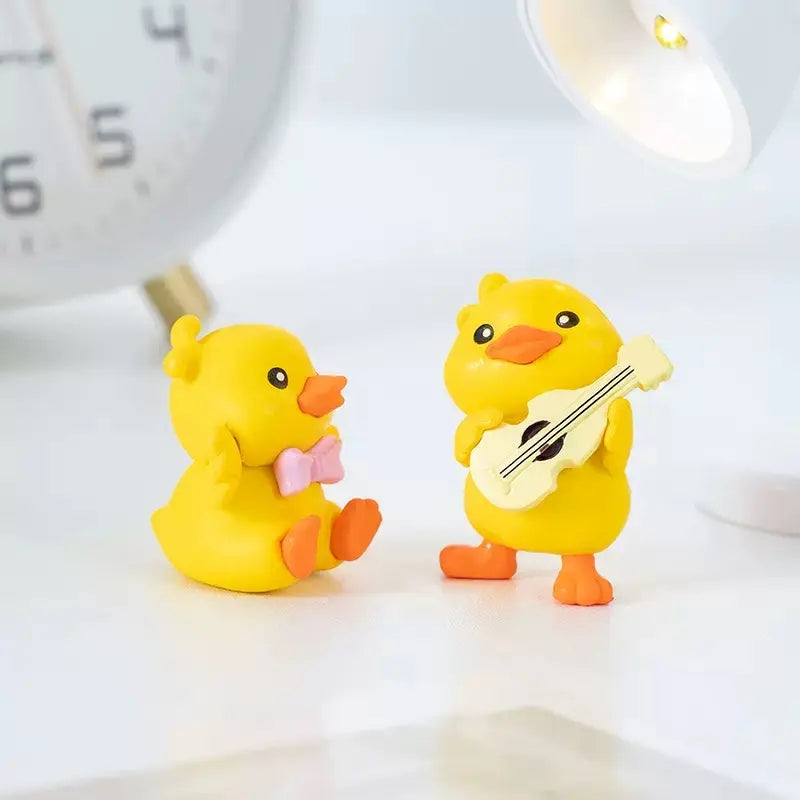 Yellow Duck Desk Decor Set of 6PCS Cute Duck:   Car Dashboard Decorations, Rear View Mirror Ornament, Cute Cartoon Style Desk Companions 