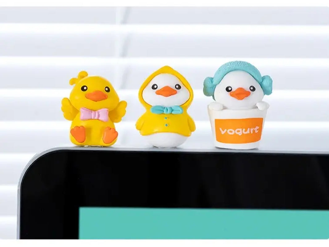 Yellow Duck Desk Decor Set of 6PCS Cute Duck:   Car Dashboard Decorations, Rear View Mirror Ornament, Cute Cartoon Style Desk Companions 